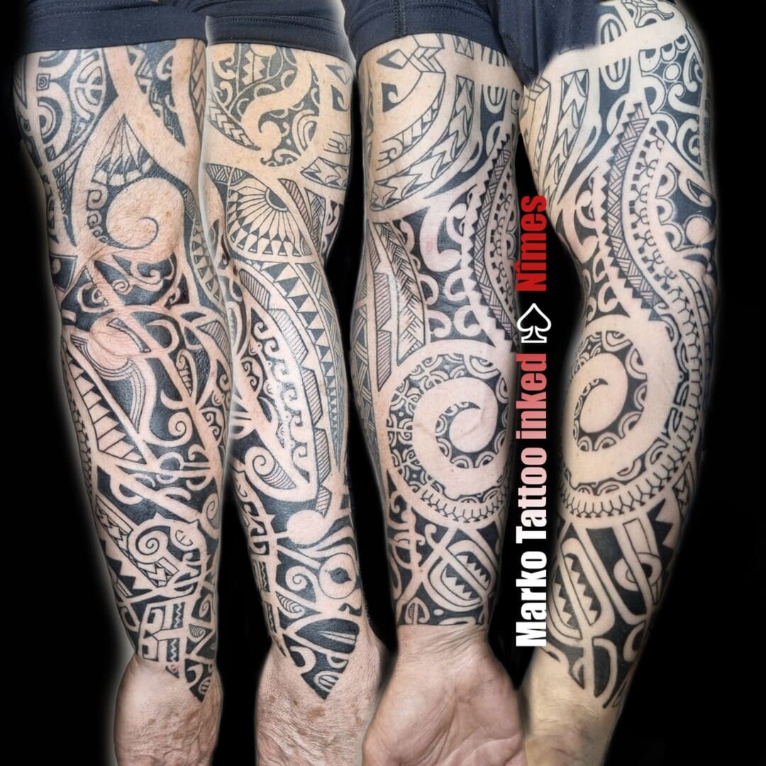 Tatouages blackwork détaillés réalisés chez S.T.A.R Tattoo Nîmes
